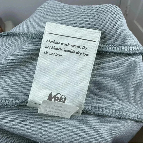 REI cooperative grey outdoor jogger style sweatpants - Picture 7 of 7